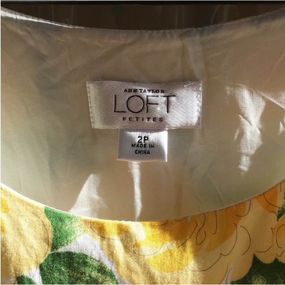 LOFT Yellow and Green Floral Dress Size 2P Petite Perfect For Summer - Picture 3 of 10